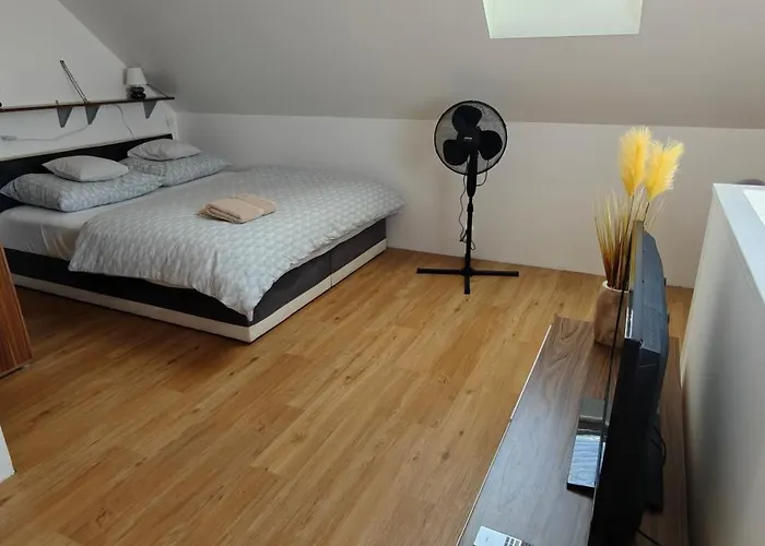 V Kralovskem Udoli S Predzahradkou